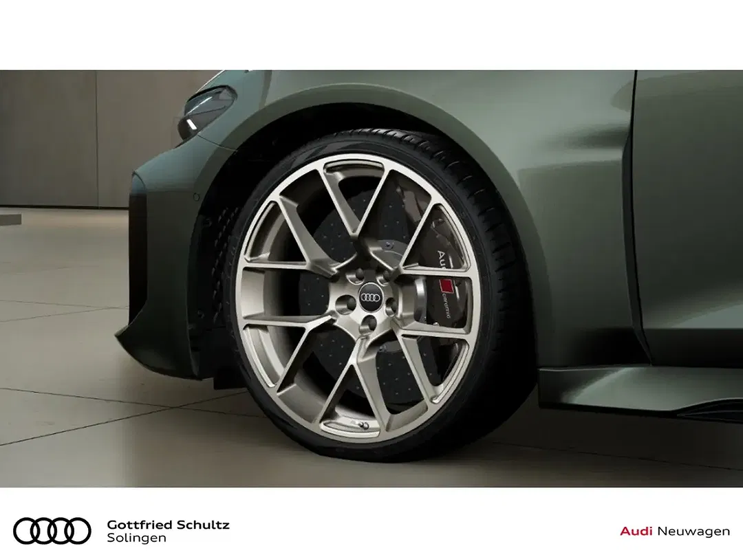 Audi RS5 - Thumbnail 6