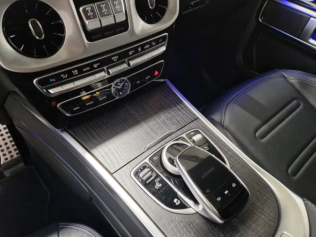 Mercedes-Benz G 500 - Thumbnail 19