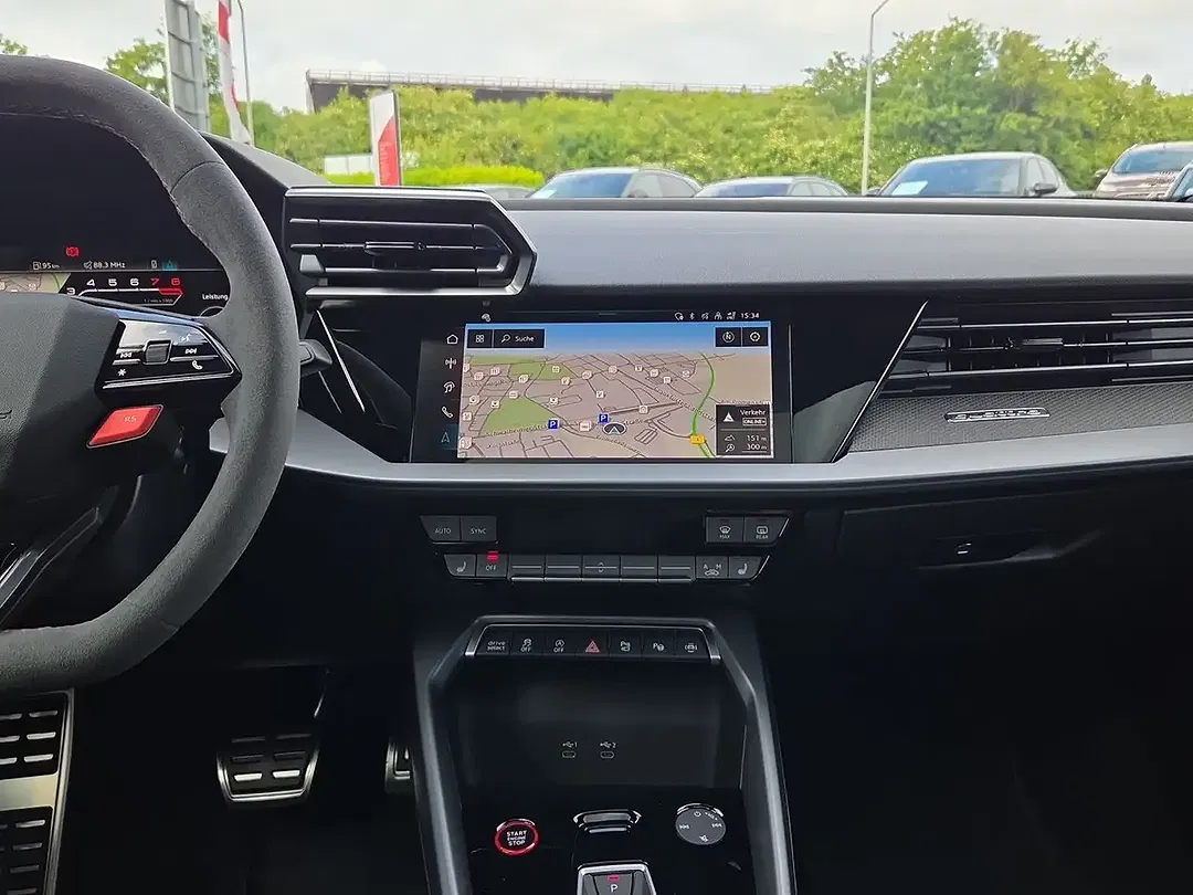 Audi RS3 - Thumbnail 6