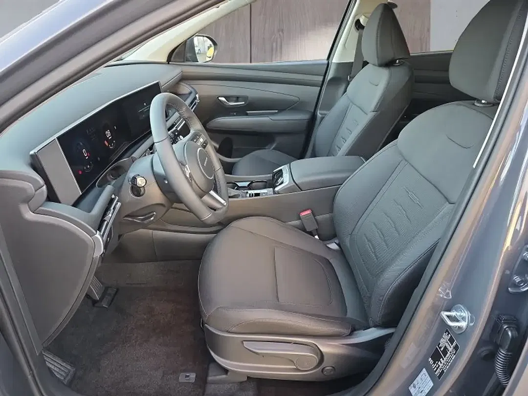 Hyundai TUCSON - Thumbnail 11