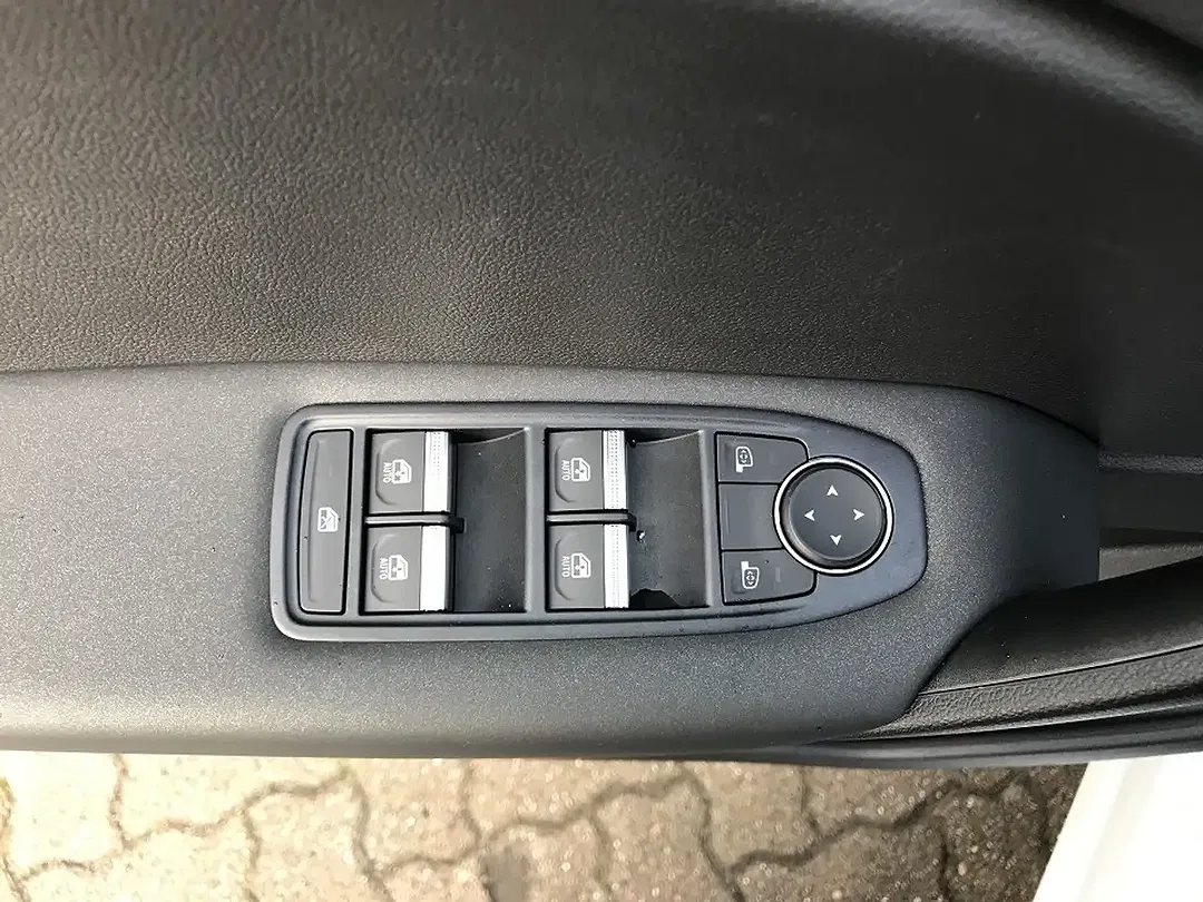 Mitsubishi ASX - Thumbnail 9