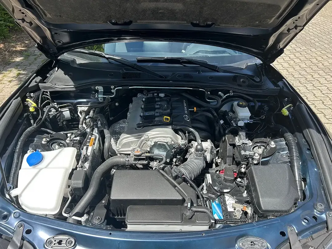 Mazda MX-5 - Thumbnail 12