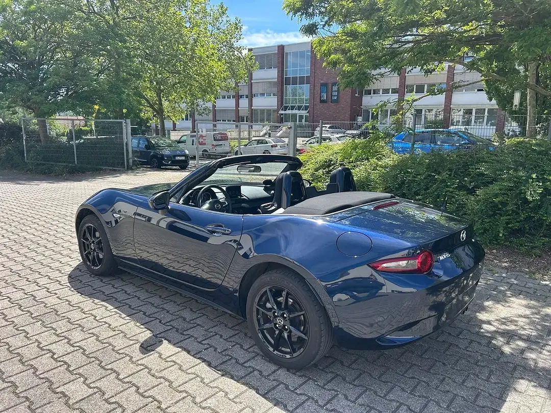 Mazda MX-5 - Thumbnail 20