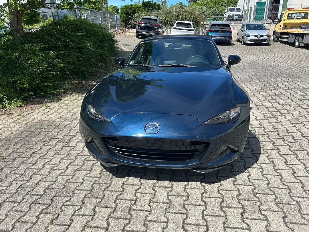 Mazda MX-5 - Thumbnail 5