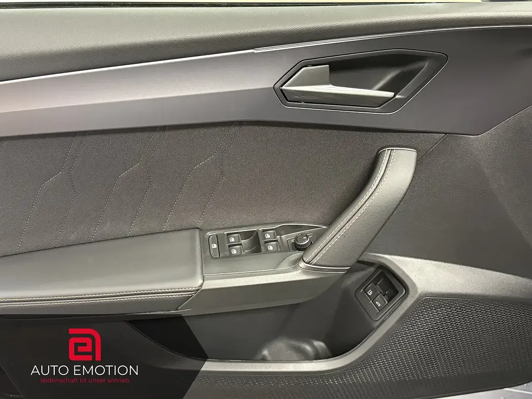 CUPRA Leon - Thumbnail 7