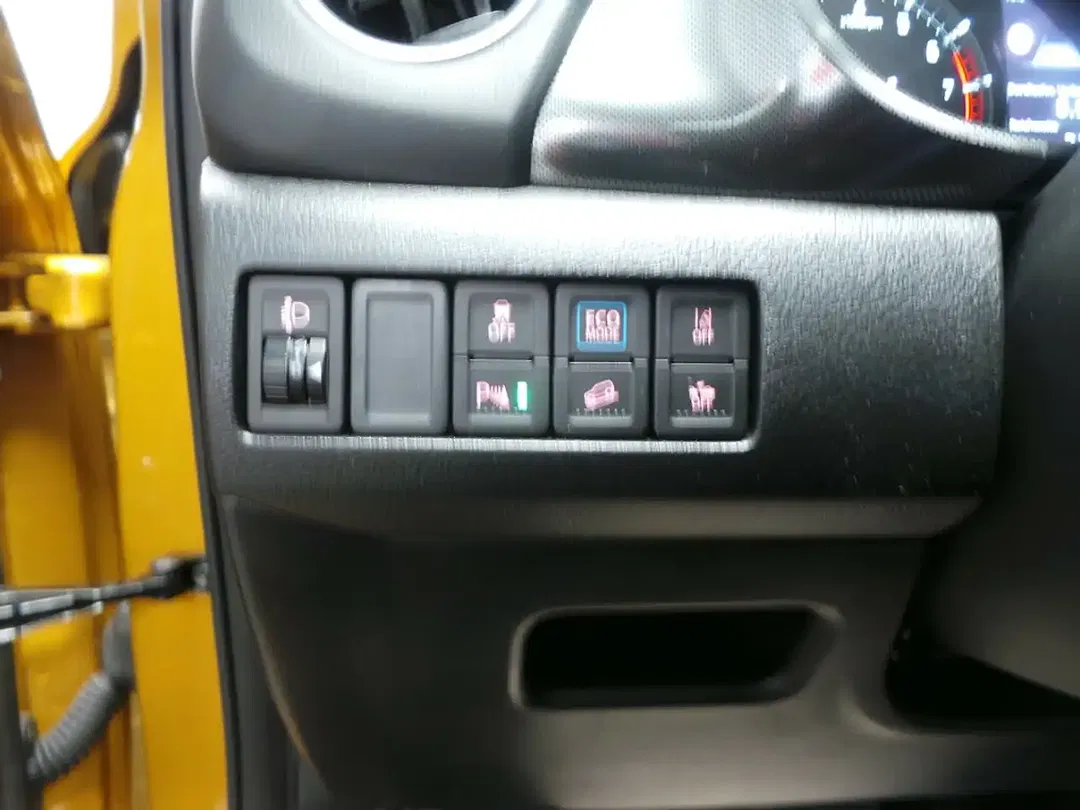 Suzuki Vitara - Thumbnail 13