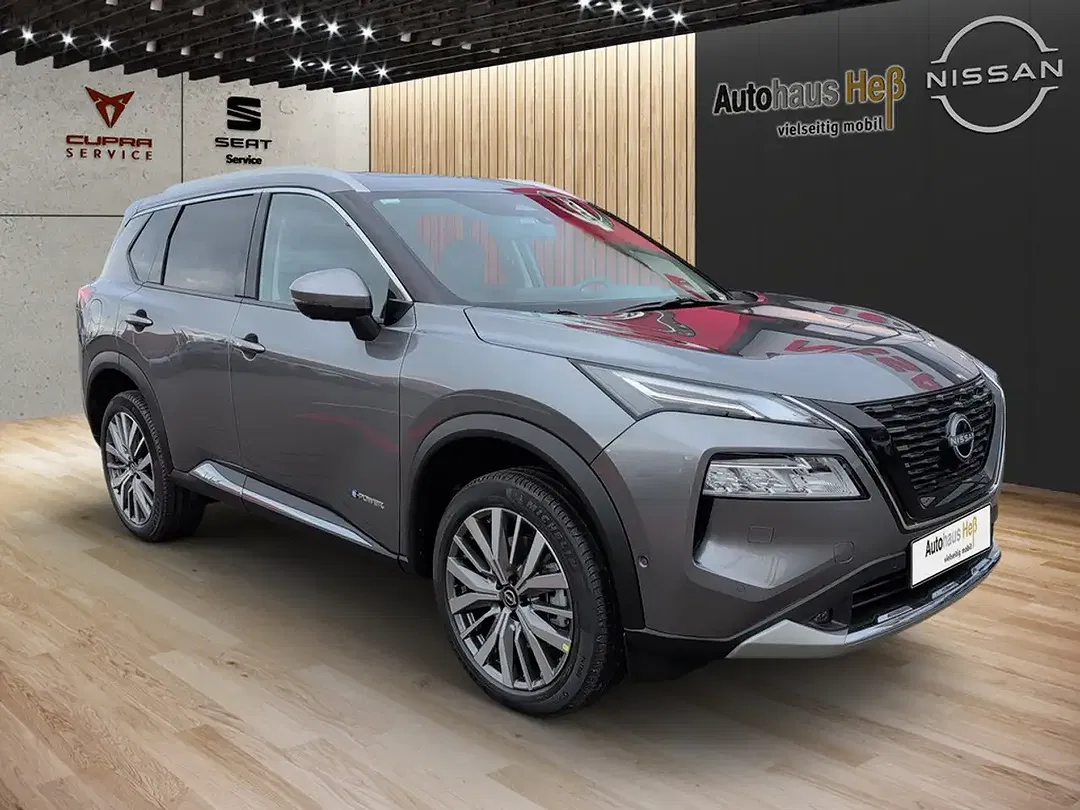 Nissan X-Trail - Thumbnail 3