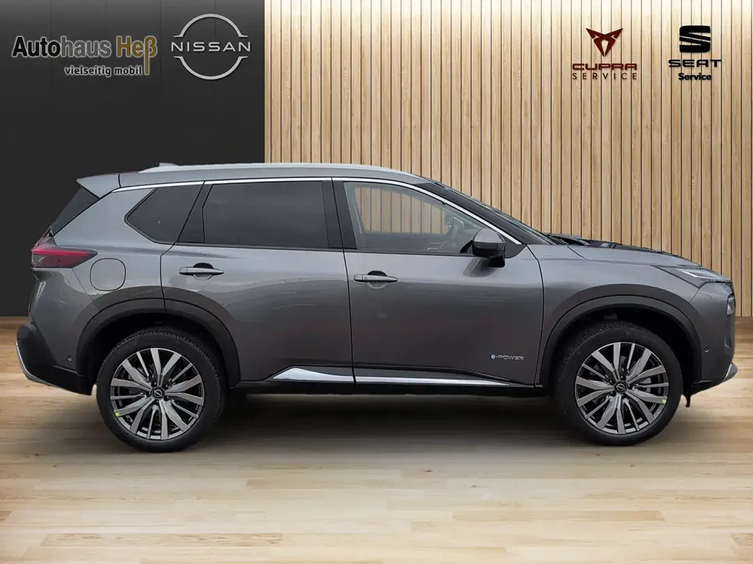 Nissan X-Trail - Thumbnail 4