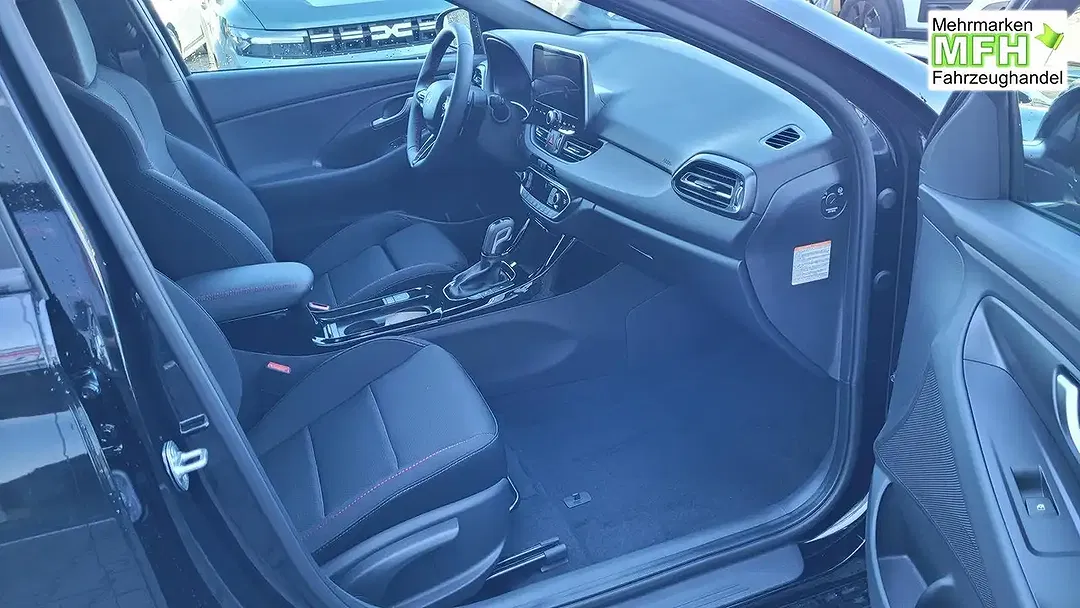 Hyundai i30 - Thumbnail 10