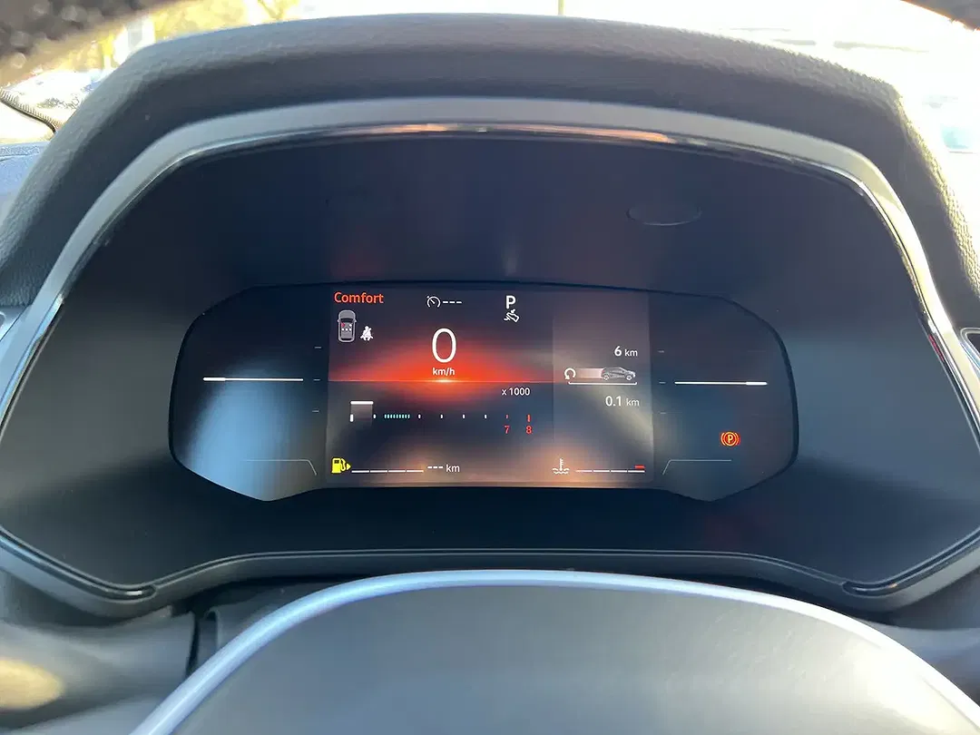 Renault Captur - Thumbnail 14