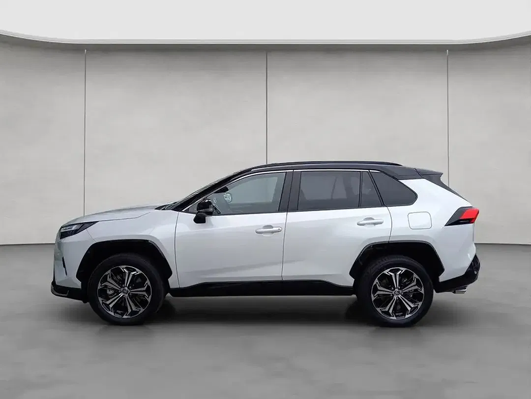 Toyota RAV 4 - Thumbnail 2