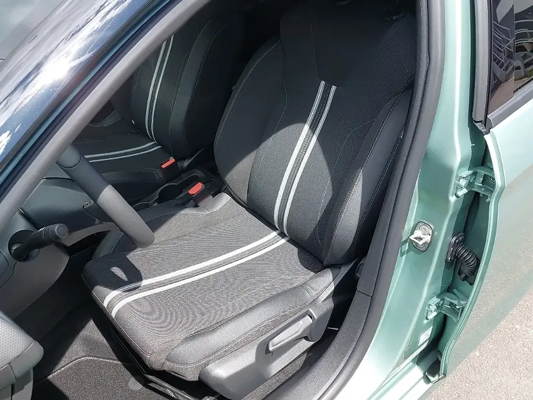 Opel Corsa - Thumbnail 10