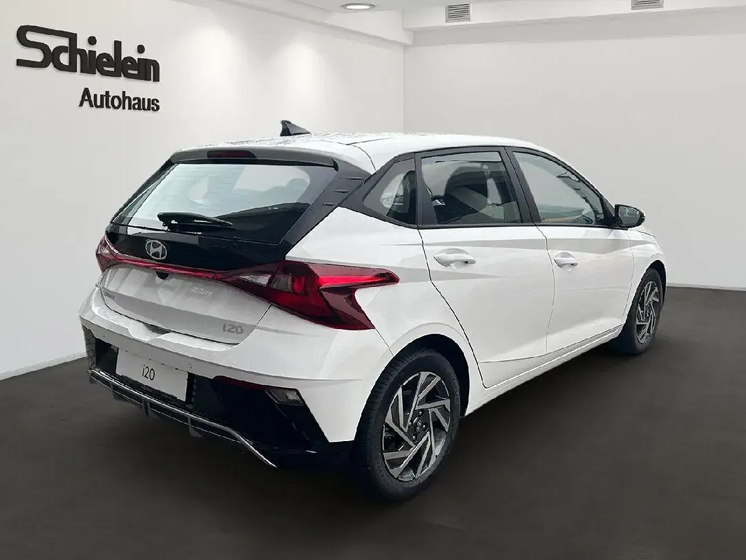 Hyundai i20 - Thumbnail 3