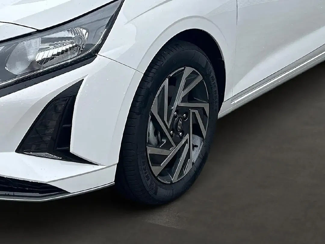 Hyundai i20 - Thumbnail 6