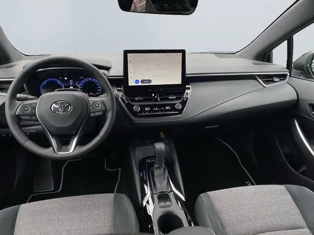 Toyota Corolla - Thumbnail 8