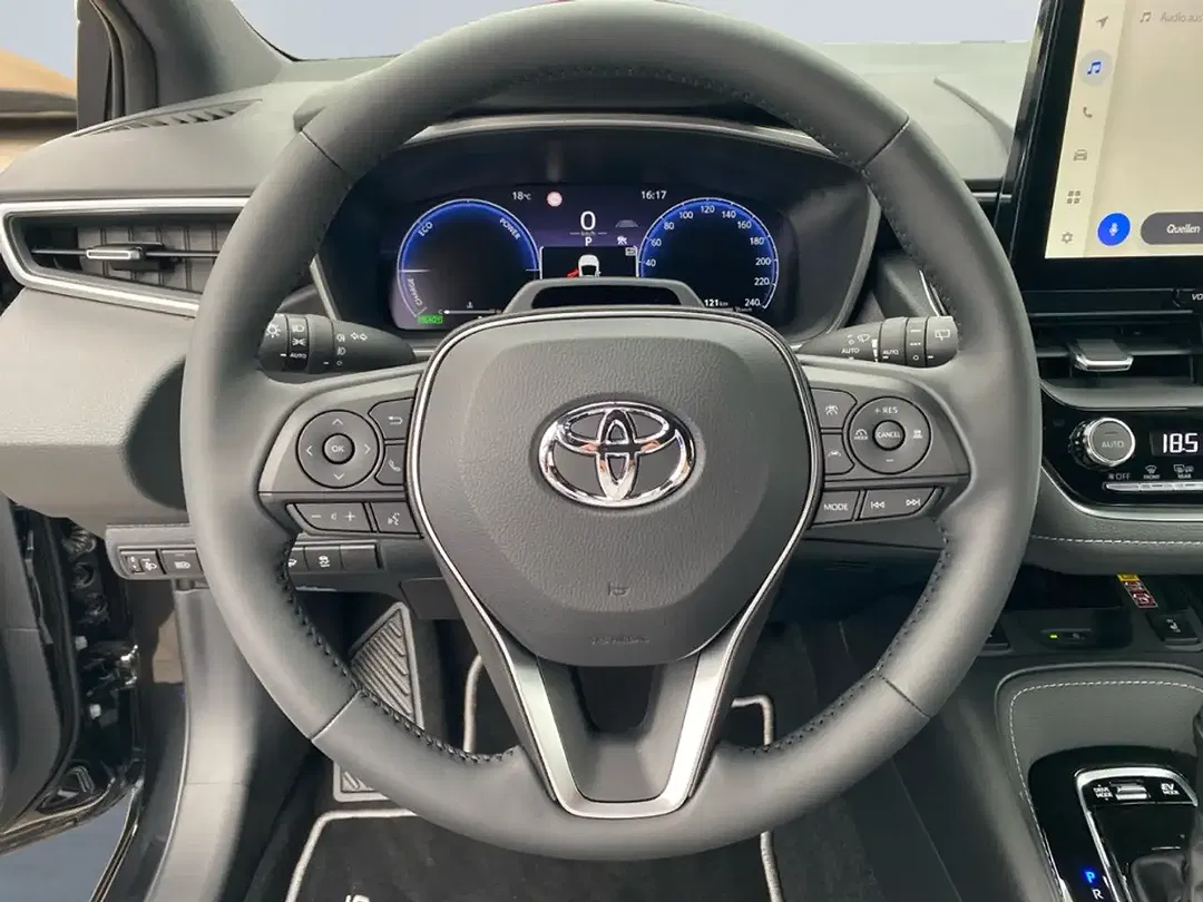 Toyota Corolla - Thumbnail 10