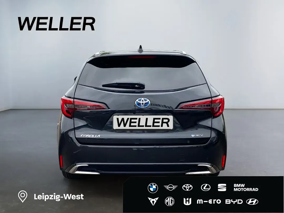Toyota Corolla - Thumbnail 5