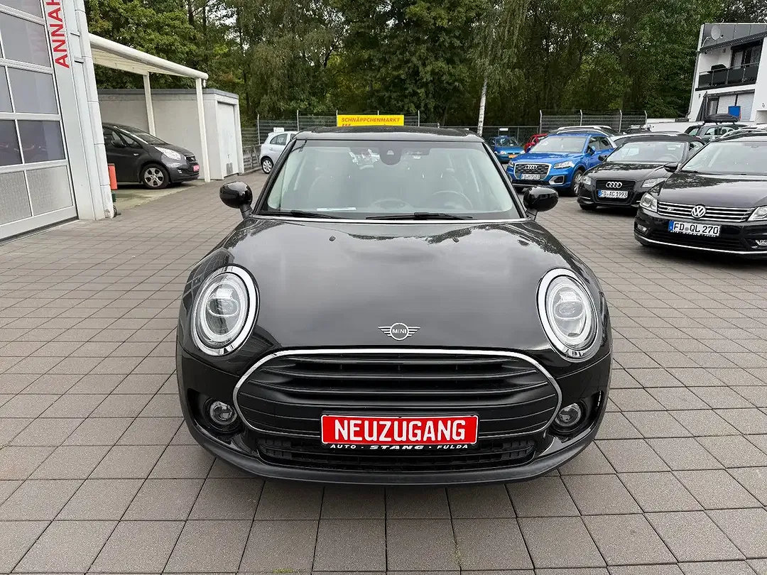 MINI Cooper Clubman - Thumbnail 2