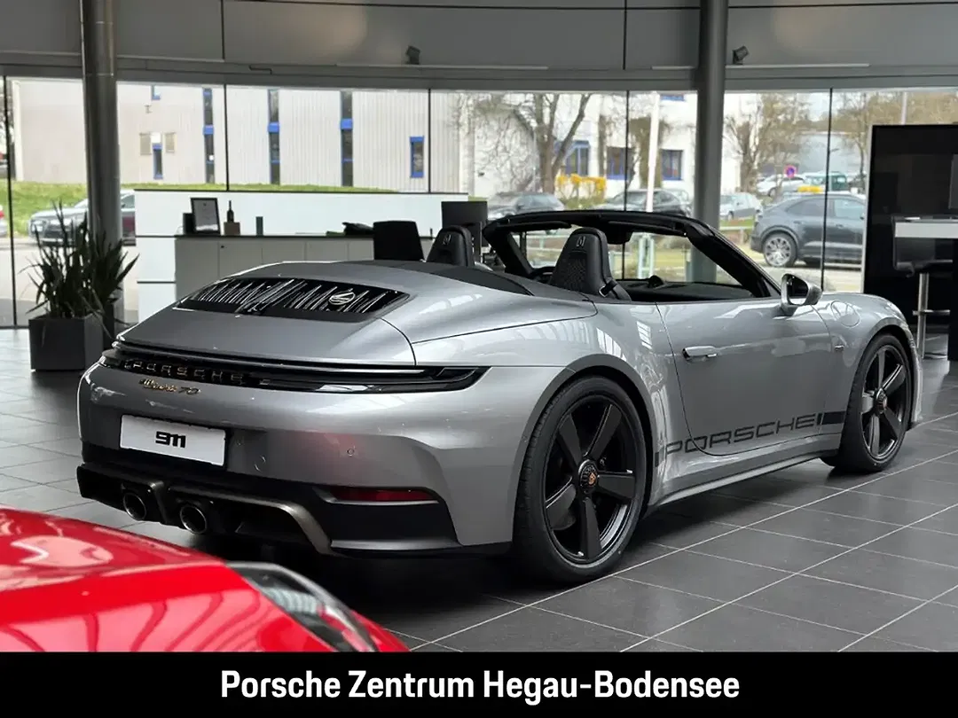 Porsche 992 - Thumbnail 13