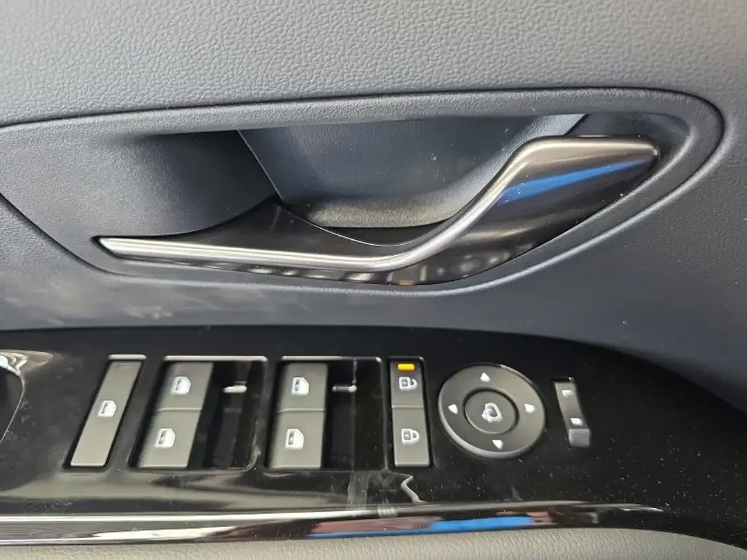 Hyundai TUCSON - Thumbnail 23