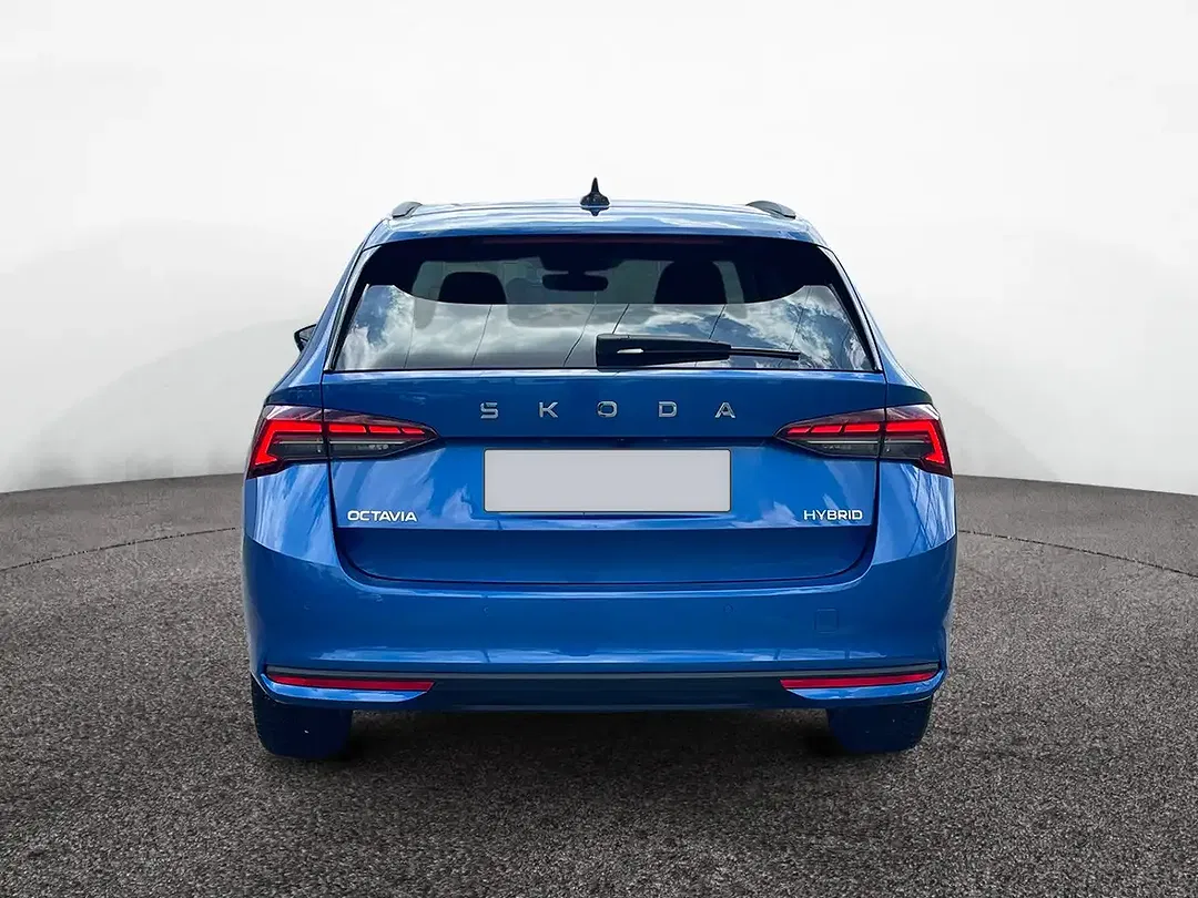 Skoda Octavia - Thumbnail 5