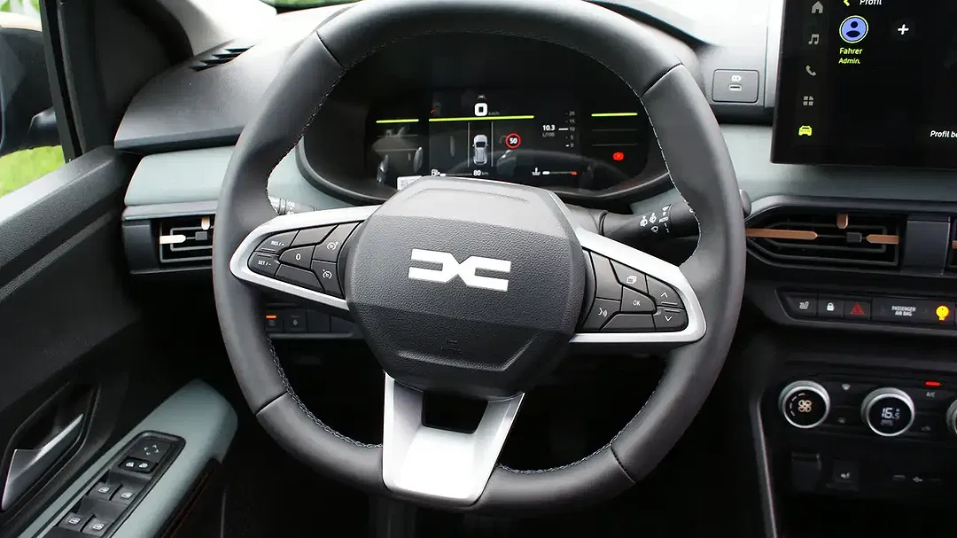 Dacia Sandero - Thumbnail 13