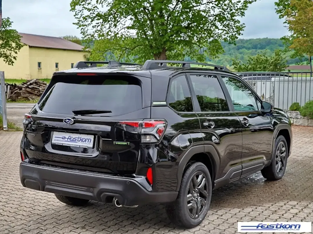 Subaru Forester - Thumbnail 3