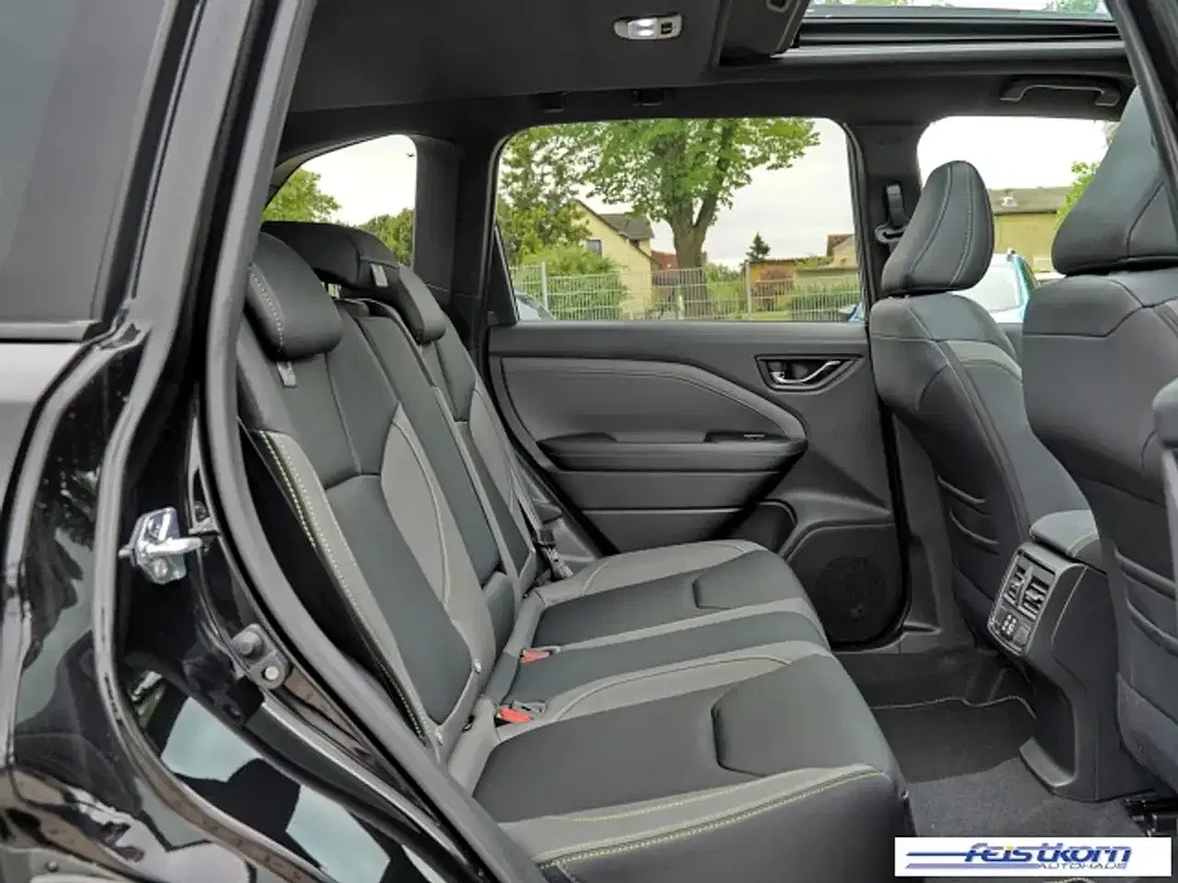 Subaru Forester - Thumbnail 5