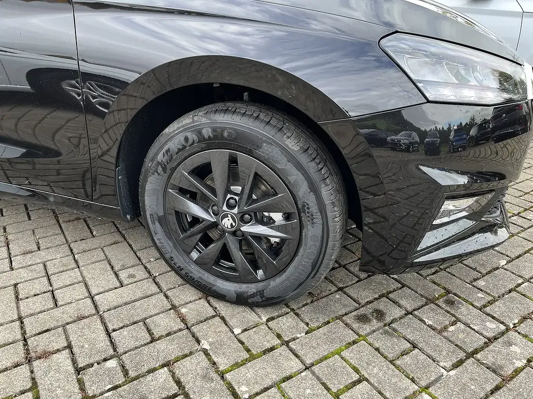 Skoda Fabia - Thumbnail 5