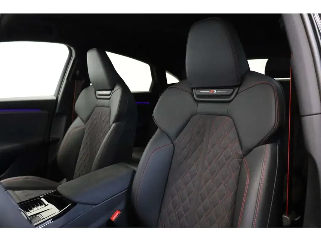 Audi Q6 e-tron - Thumbnail 9