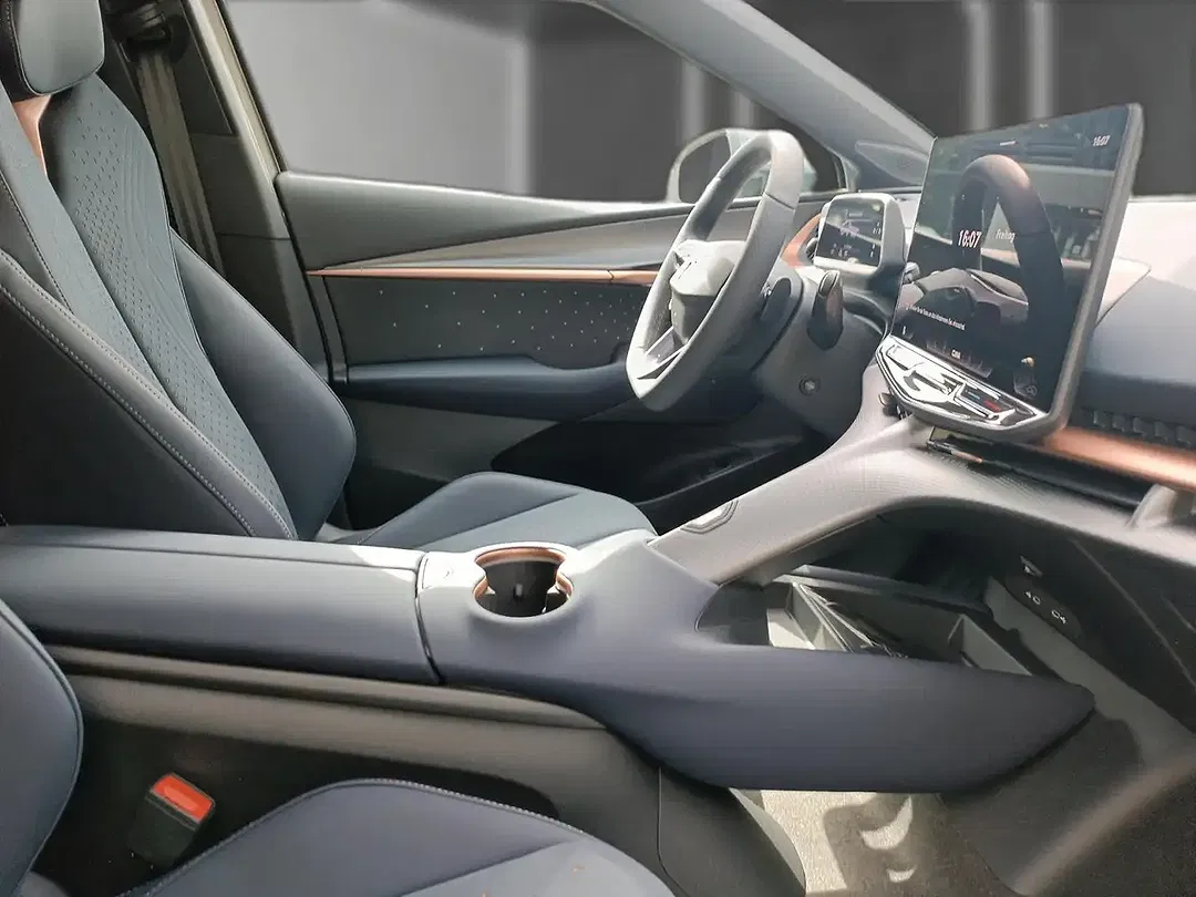 CUPRA Tavascan - Thumbnail 10