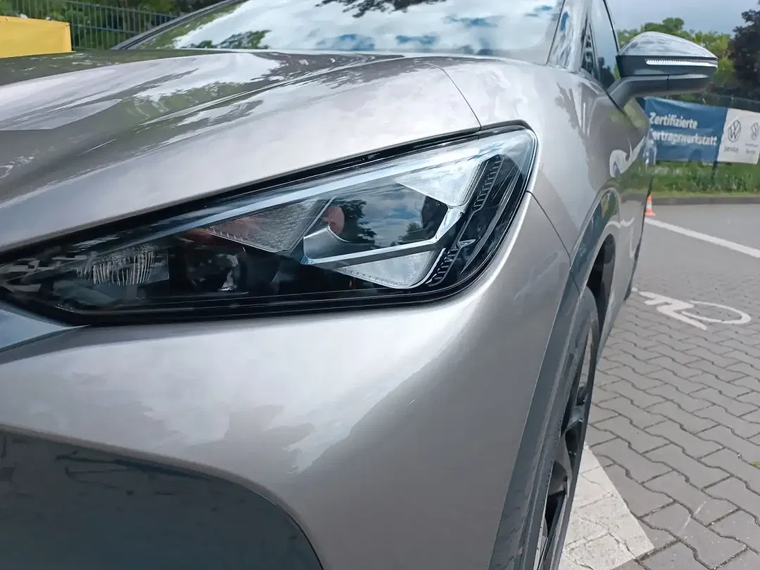 CUPRA Tavascan - Thumbnail 8