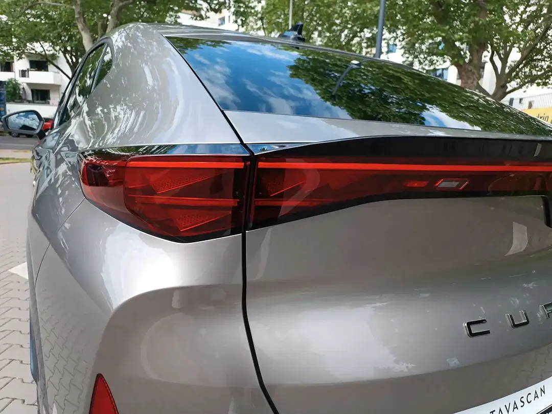 CUPRA Tavascan - Thumbnail 9
