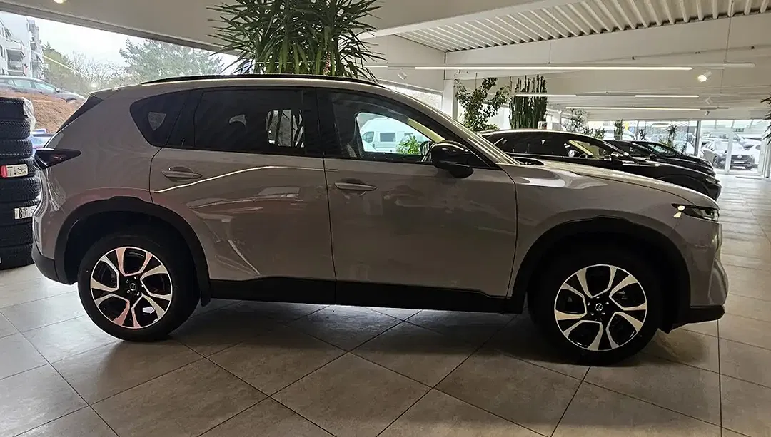 Mazda CX-5 - Thumbnail 4