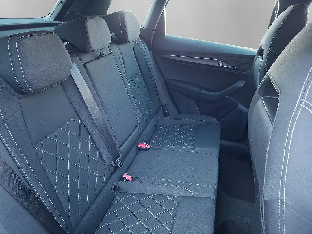 Skoda Karoq - Thumbnail 9
