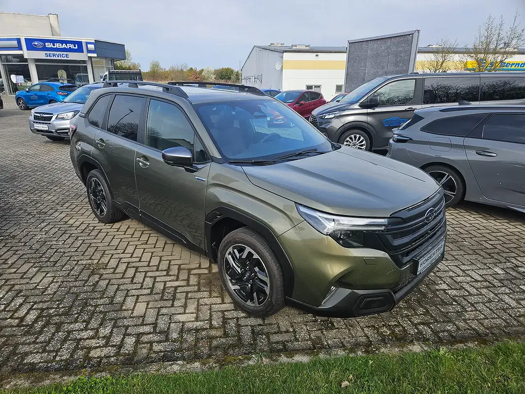 Subaru Forester - Thumbnail 1