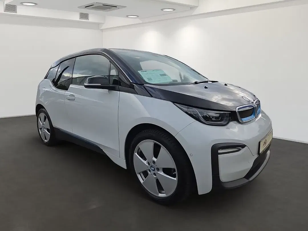 BMW i3 - Thumbnail 2