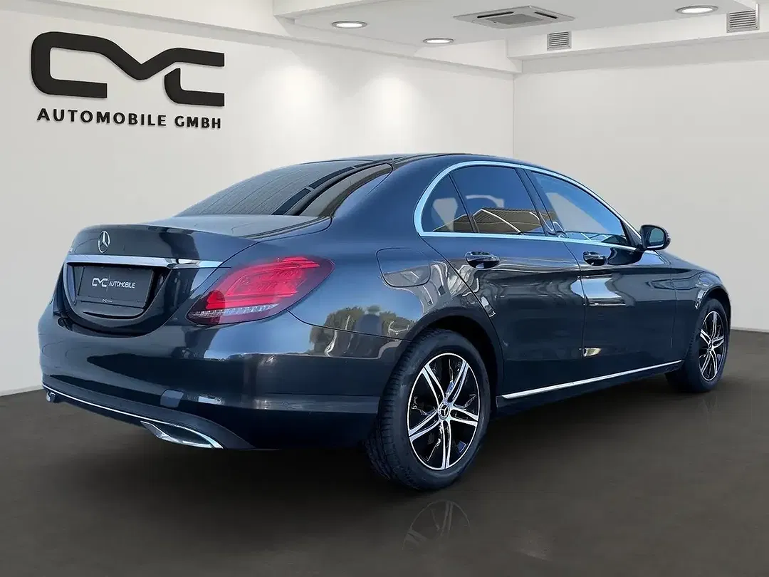 Mercedes-Benz C 200 - Thumbnail 3