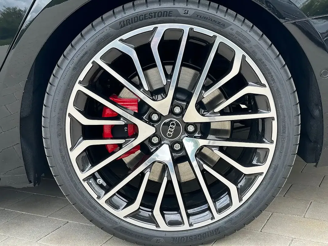 Audi A6 - Thumbnail 4