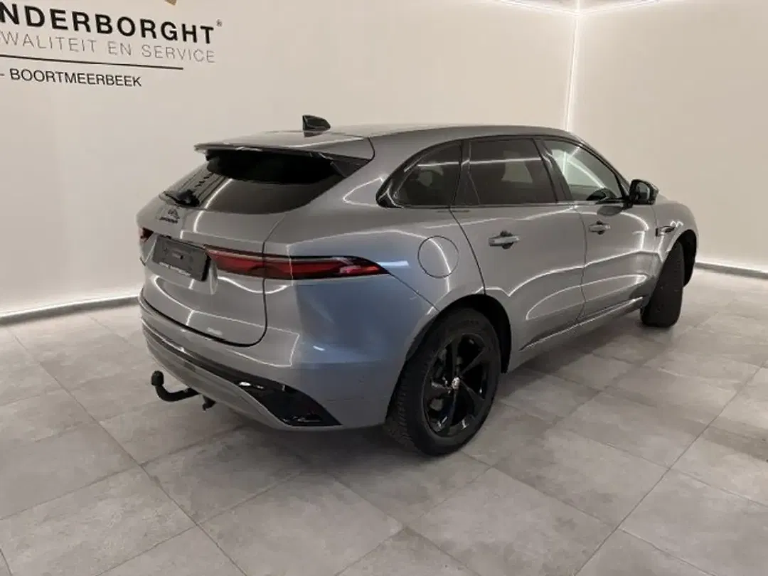 Jaguar F-Pace - Thumbnail 5