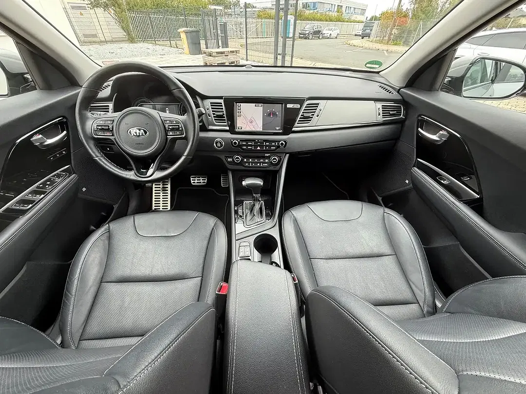 Kia Niro - Thumbnail 18