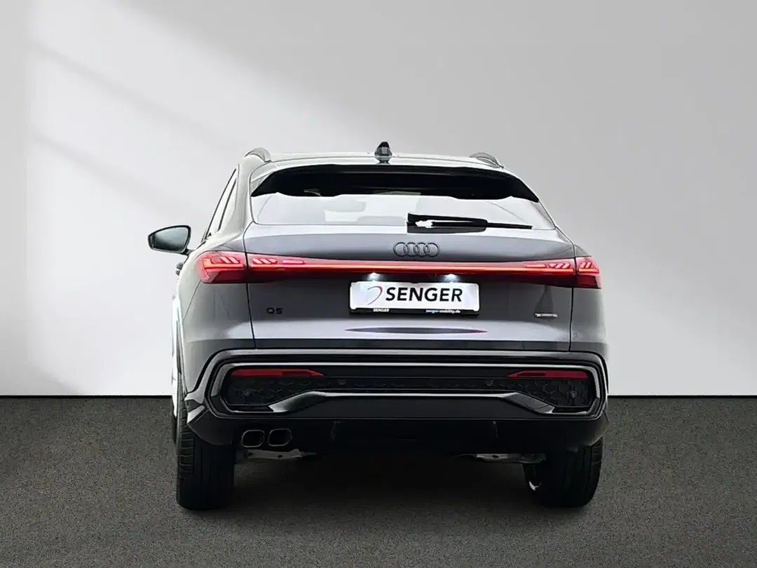 Audi Q5 - Thumbnail 4