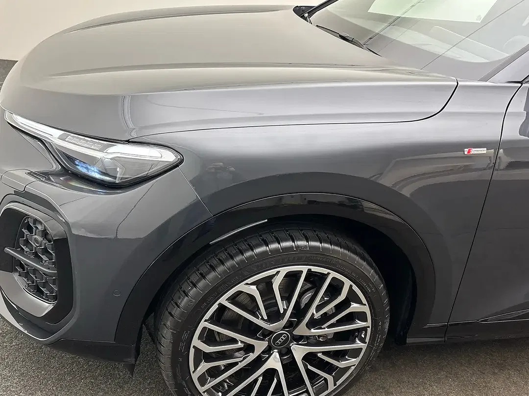 Audi Q5 - Thumbnail 5