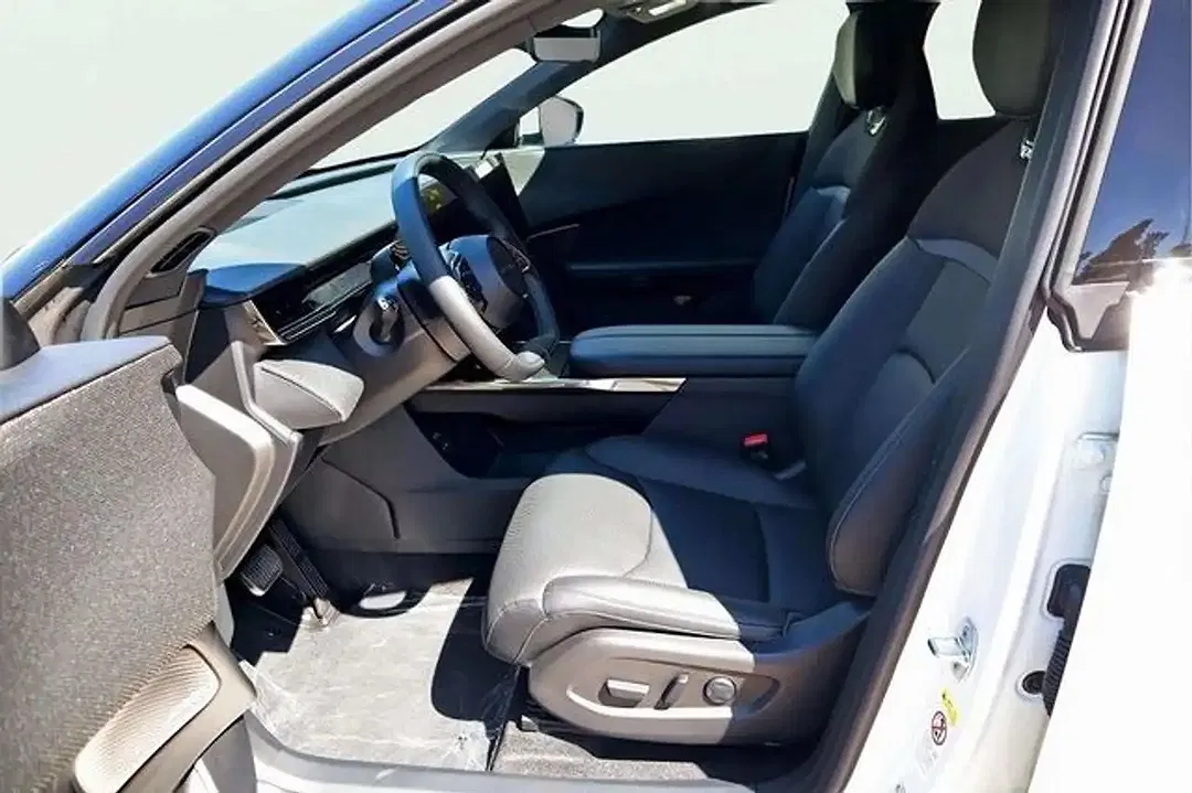 Mazda CX-6e - Thumbnail 13