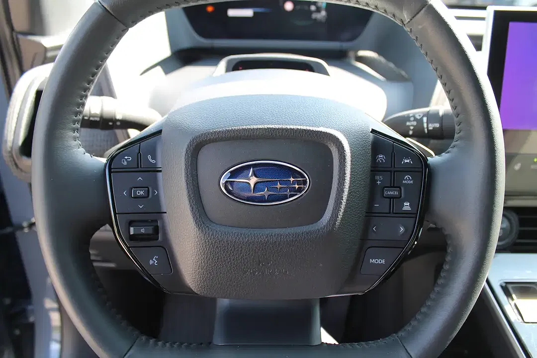 Subaru Solterra - Thumbnail 5