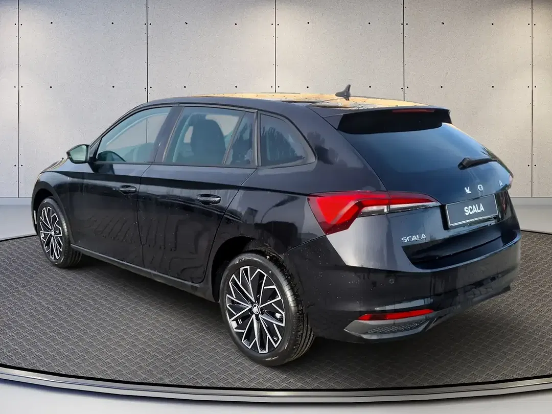 Skoda Scala - Thumbnail 4