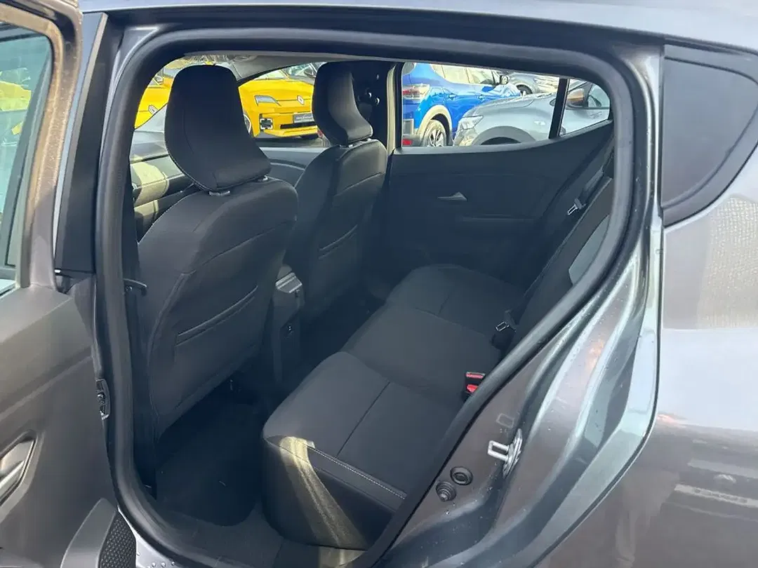Dacia Sandero - Thumbnail 12