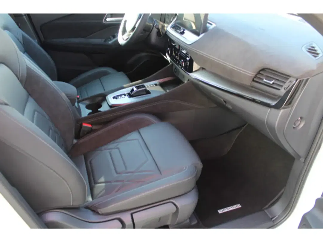 Nissan Qashqai - Thumbnail 12