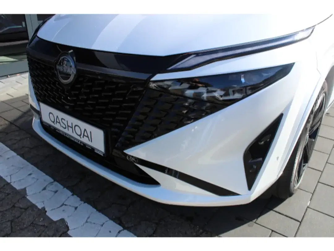 Nissan Qashqai - Thumbnail 2