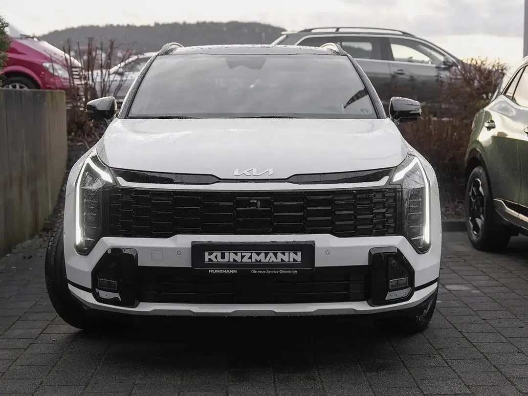 Kia Sportage - Thumbnail 2